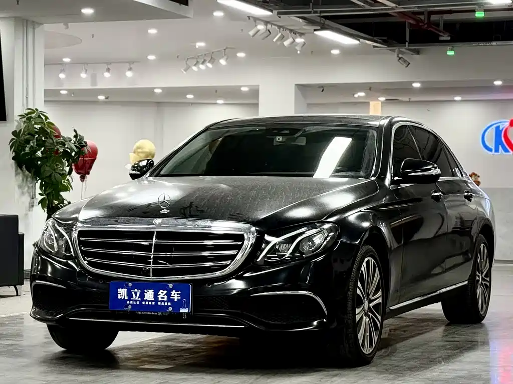 Mercedes-Benz E-Class 2016 — фото 1