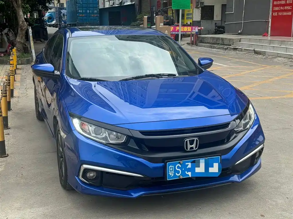 Honda Civic 2019 — фото 2