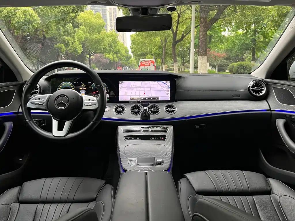 Mercedes-Benz CLS 2021 — фото 12
