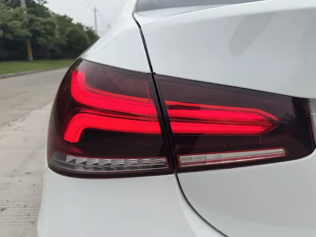 Mercedes-Benz A-Class 2023 — фото 20
