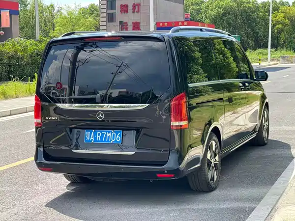 Mercedes-Benz V-Class 2022