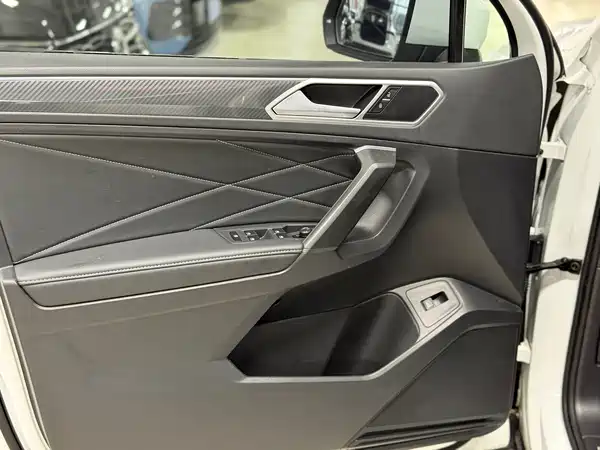 Volkswagen Tiguan L 2022