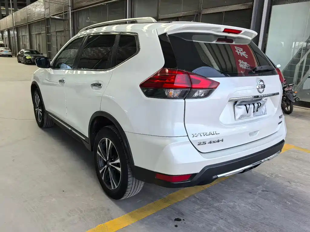 Nissan X-Trail 2020 — фото 4