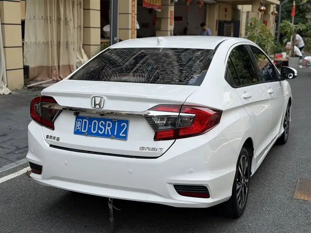 Honda Greiz 2015 — фото 7