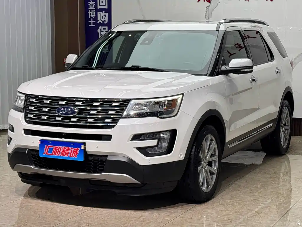 Ford Explorer 2018 — фото 1