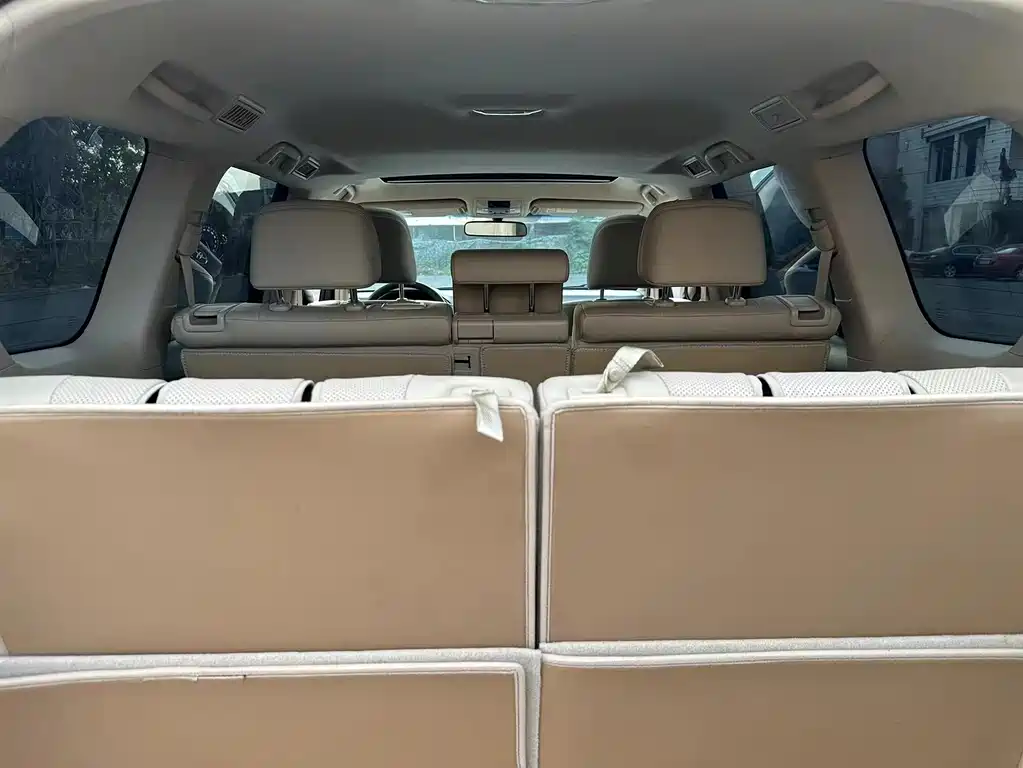 Toyota Prado 2018 — фото 17