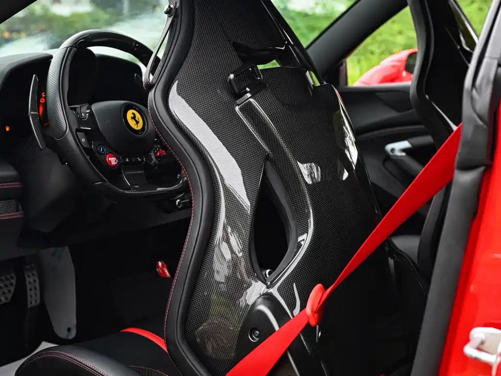 Ferrari F8 2022 — фото 12