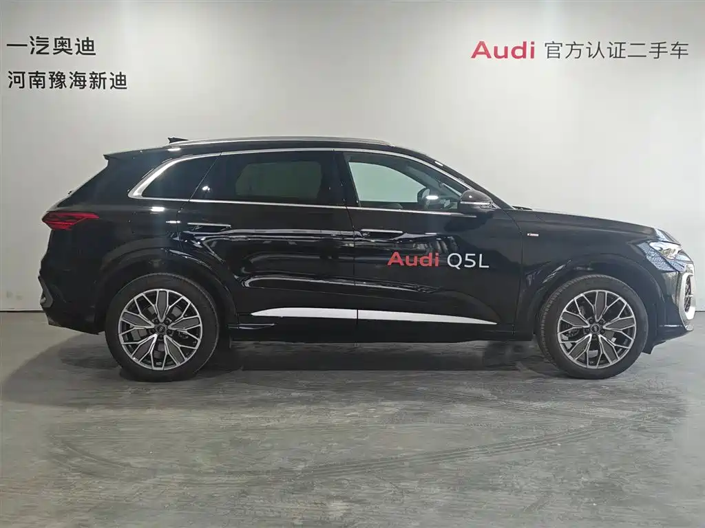 Audi Q5L 2026 — фото 3