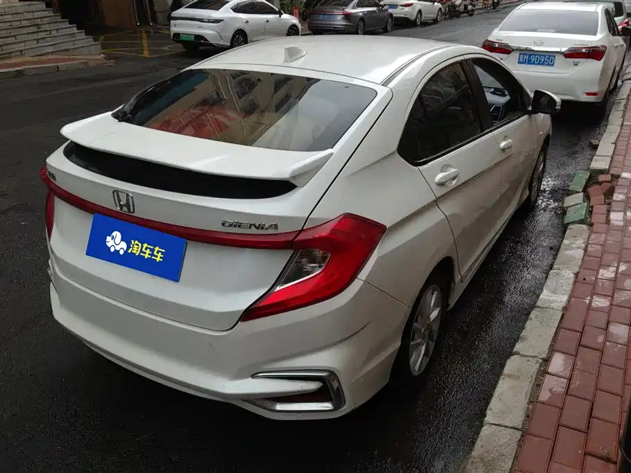 Honda Gienia 2017