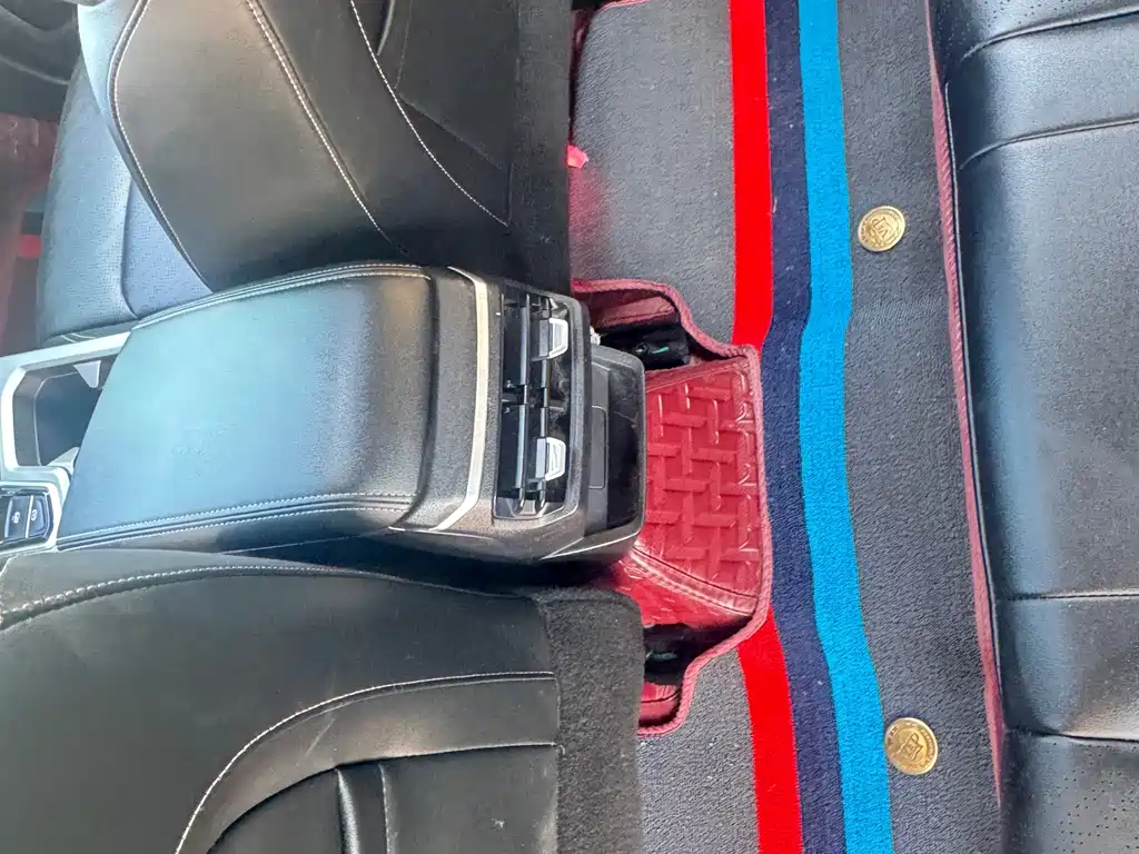 Geely Emgrand 2023 — фото 11