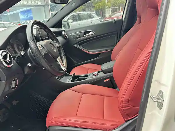 Mercedes-Benz A-Class 2013