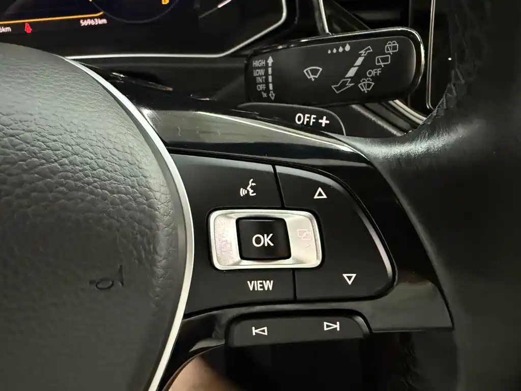 Volkswagen T-Roc 2022 — фото 15