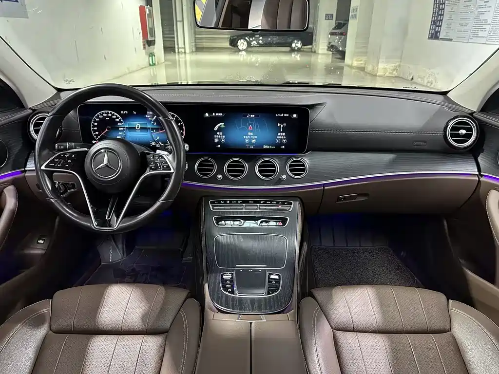 Mercedes-Benz E-Class 2023 — фото 10