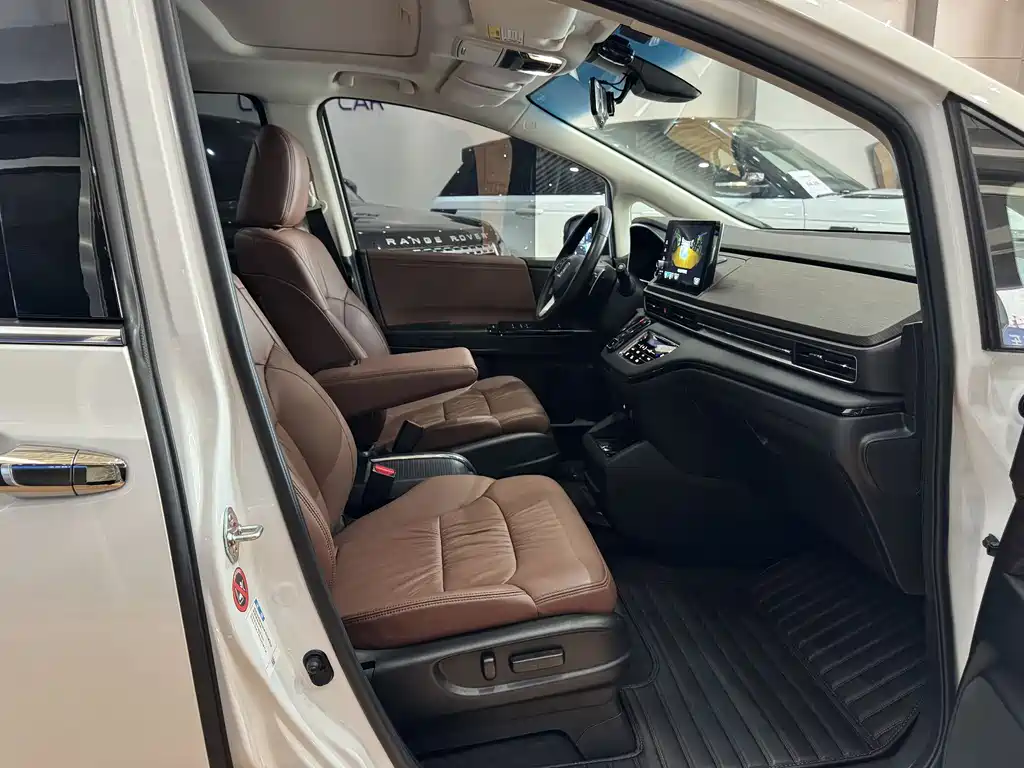 Honda Odyssey 2022 — фото 13