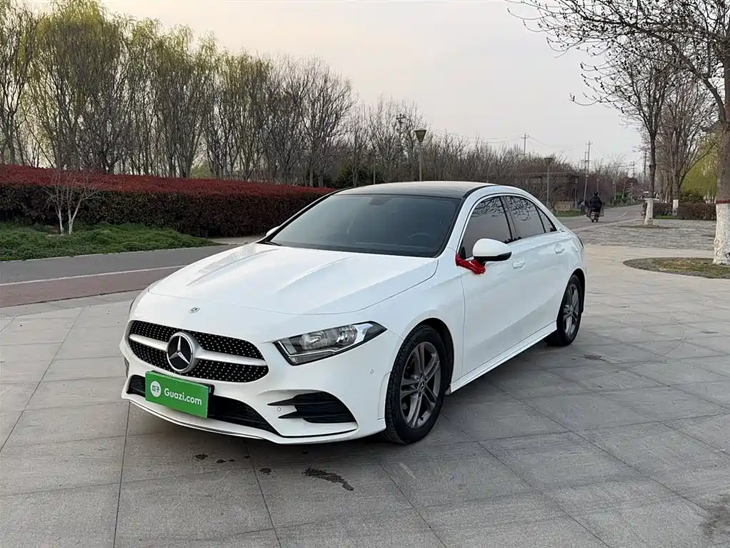 Mercedes-Benz A-Class 2021 — фото 2