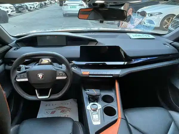 Changan UNI-V 2022