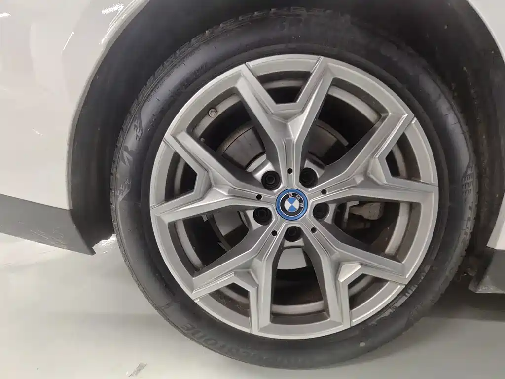 BMW i3 2025