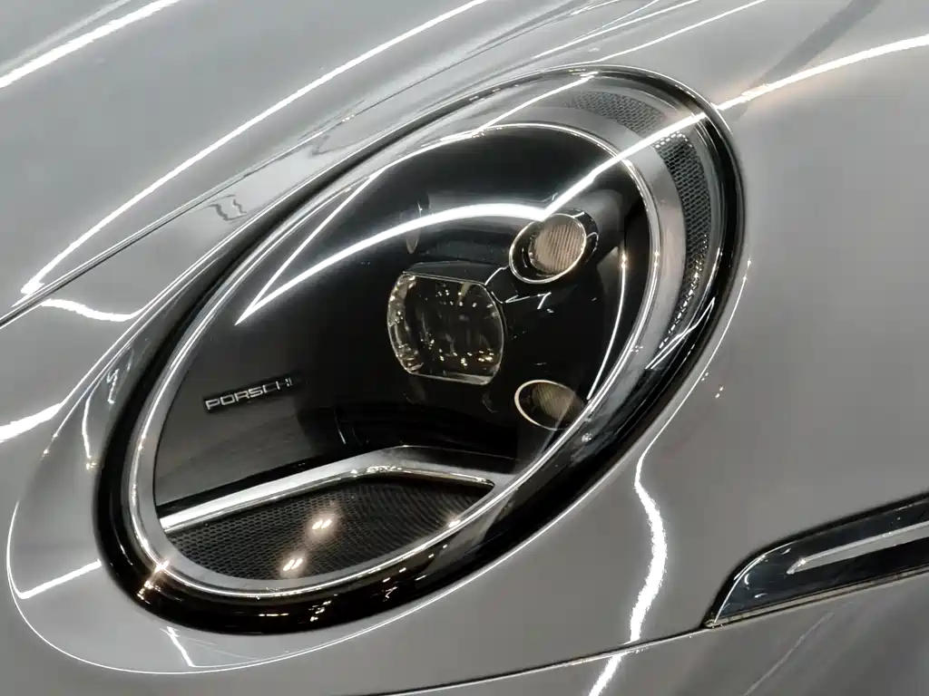 Porsche 911 2023 — фото 10