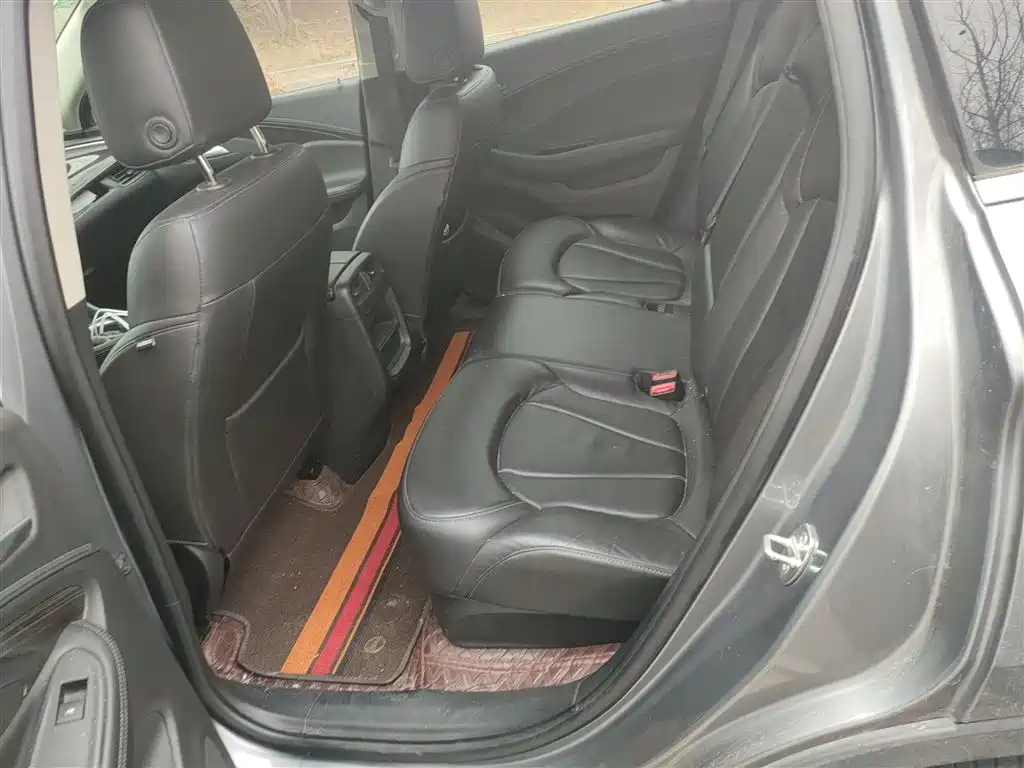 Buick Envision Plus 2018 — фото 15