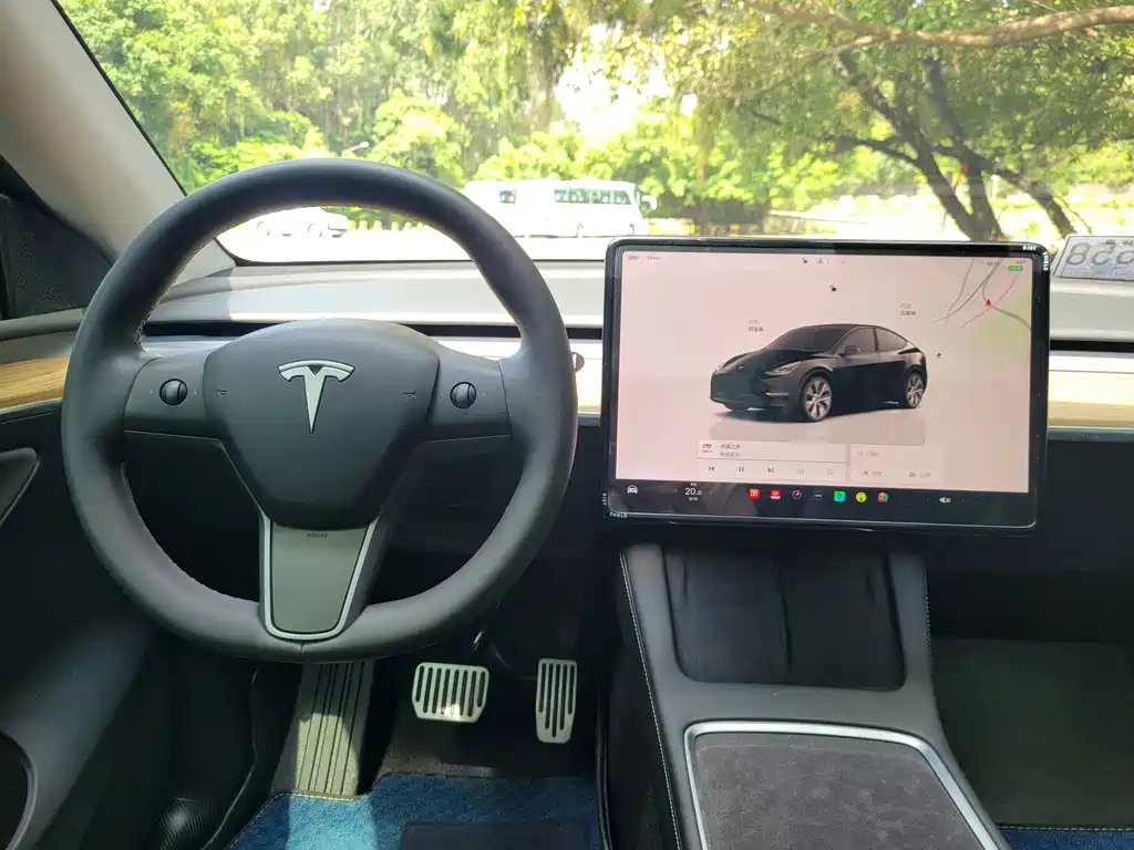 Tesla Model Y 2023 — фото 21