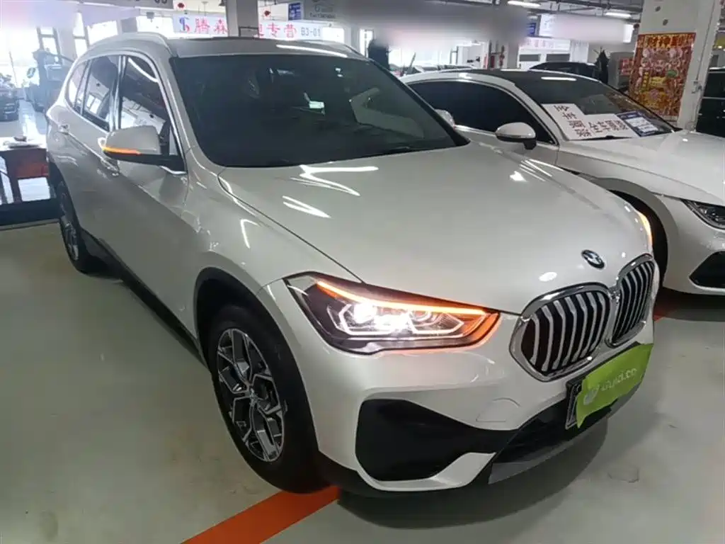 BMW X1 2021 — фото 4