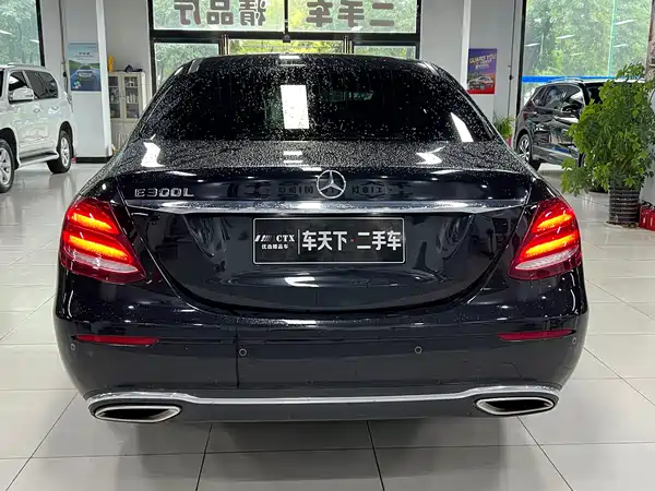 Mercedes-Benz E-Class 2017