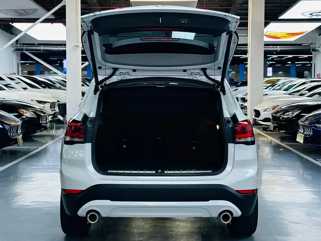 BMW X1 2022 — фото 11