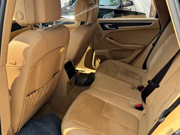 Porsche Macan 2016