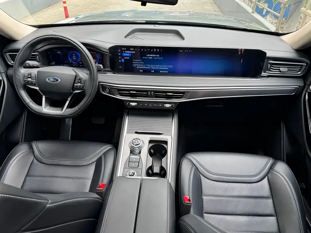 Ford Explorer 2023 — фото 11