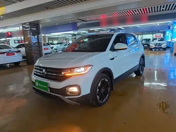 Volkswagen Tacqua 2021