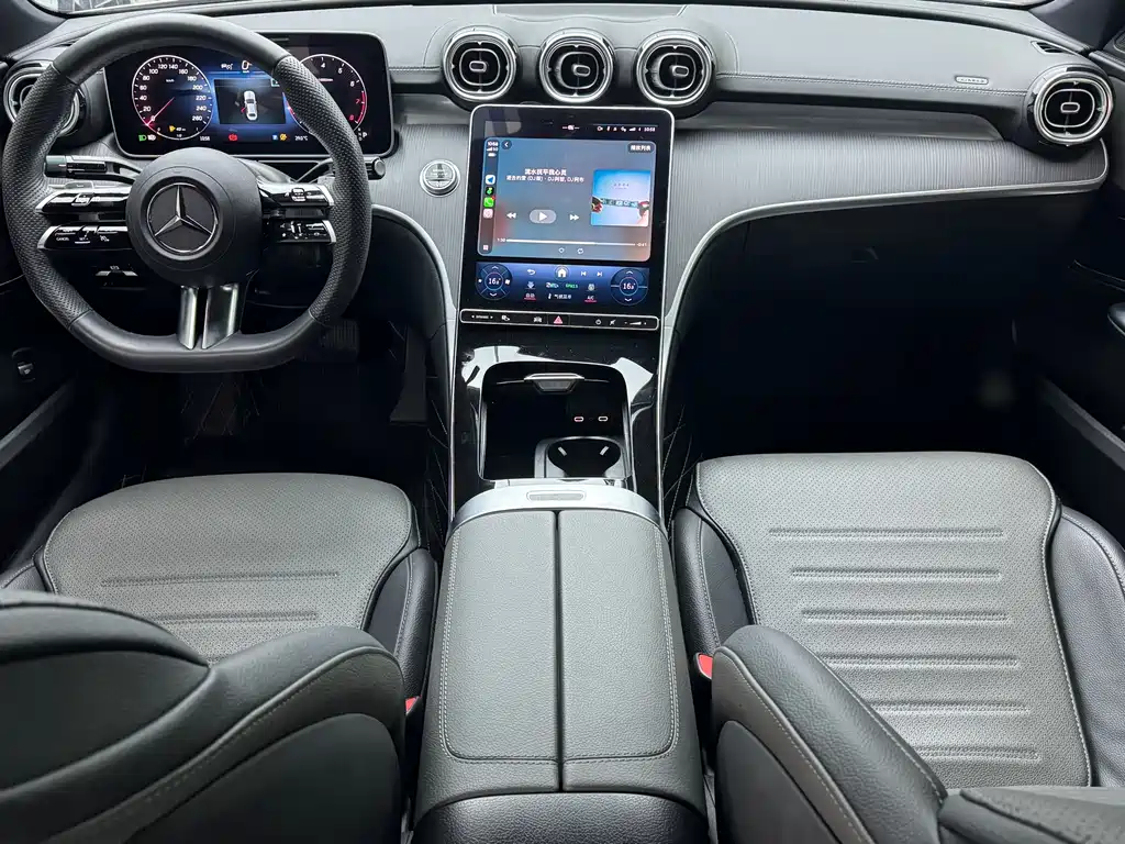 Mercedes-Benz C-Class 2022 — фото 10