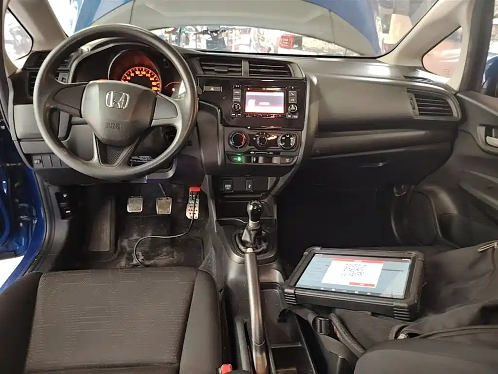 Honda Fit 2018 — фото 10