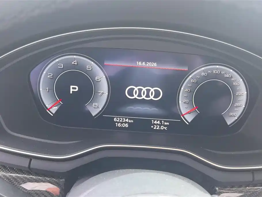 Audi A4L 2020 — фото 14