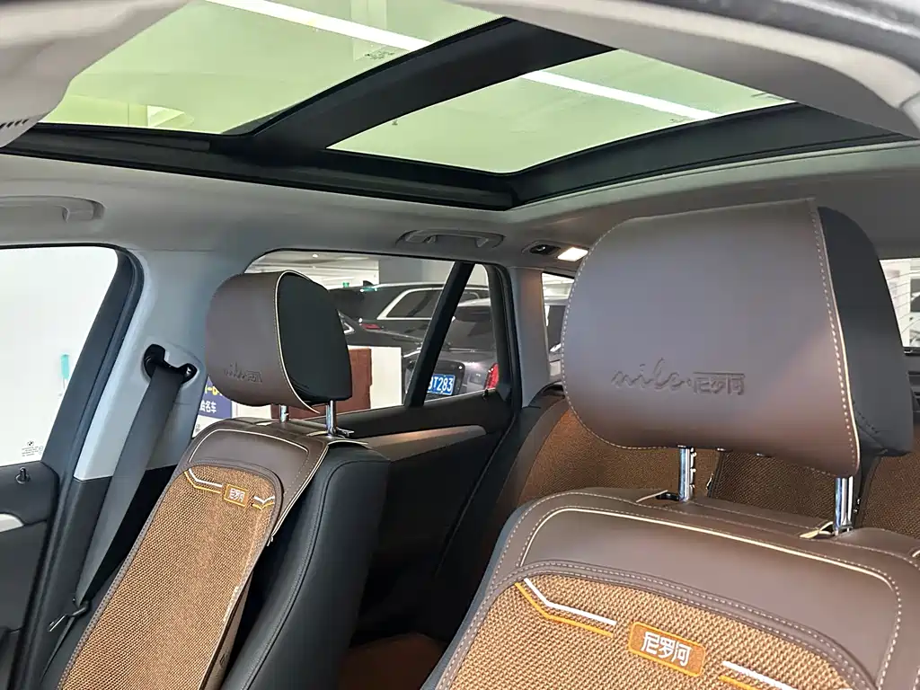 BMW X1 2015 — фото 10