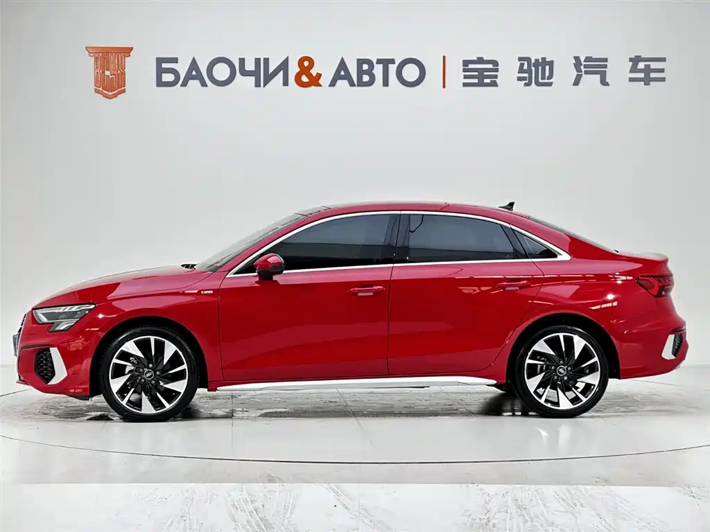 Audi A3 2022 — фото 16