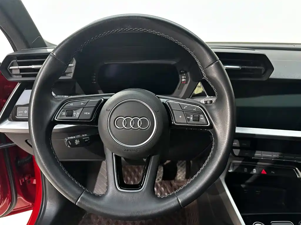 Audi A3 2022 — фото 18