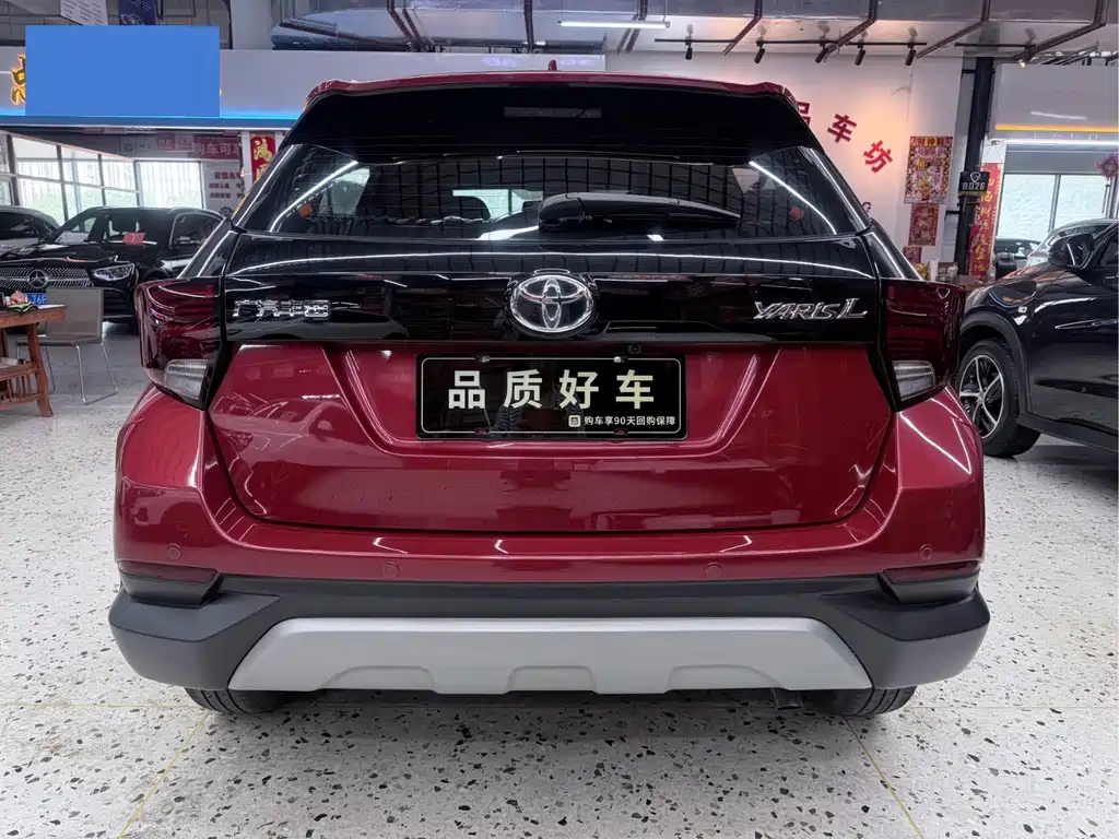 Toyota Yaris L 2021 — фото 4