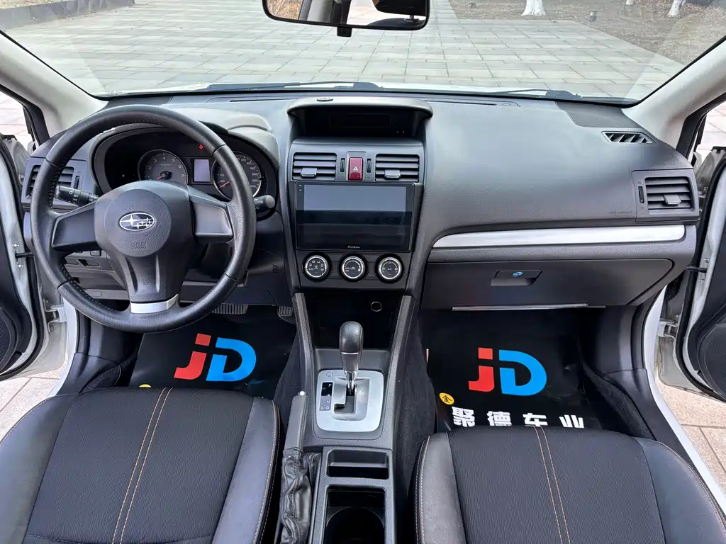 Subaru XV 2013 — фото 20