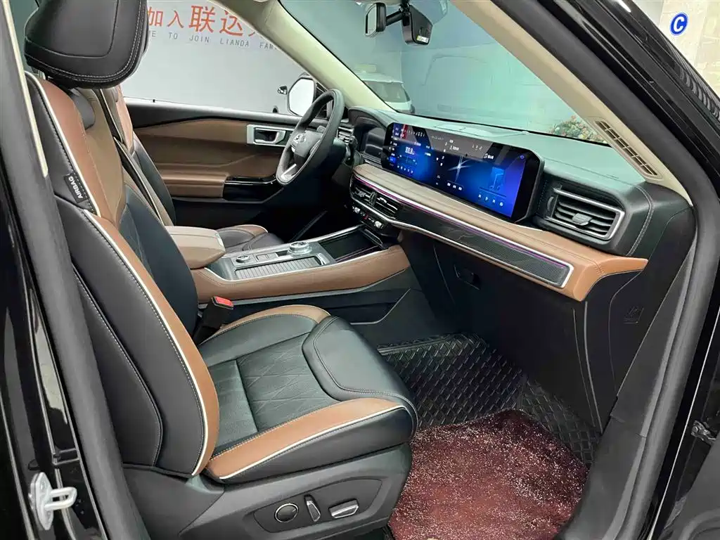 Ford Explorer 2023 — фото 14