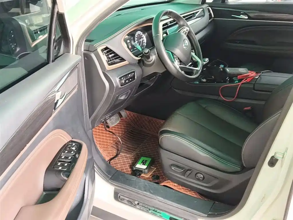 GAC Motor Trumpchi GS5 2019 — фото 16