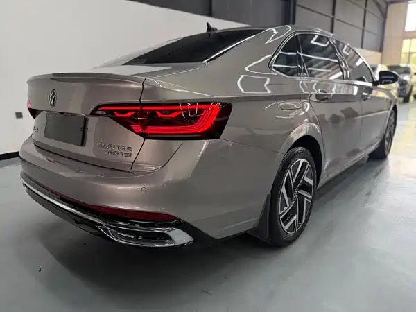 Volkswagen Sagitar 2023