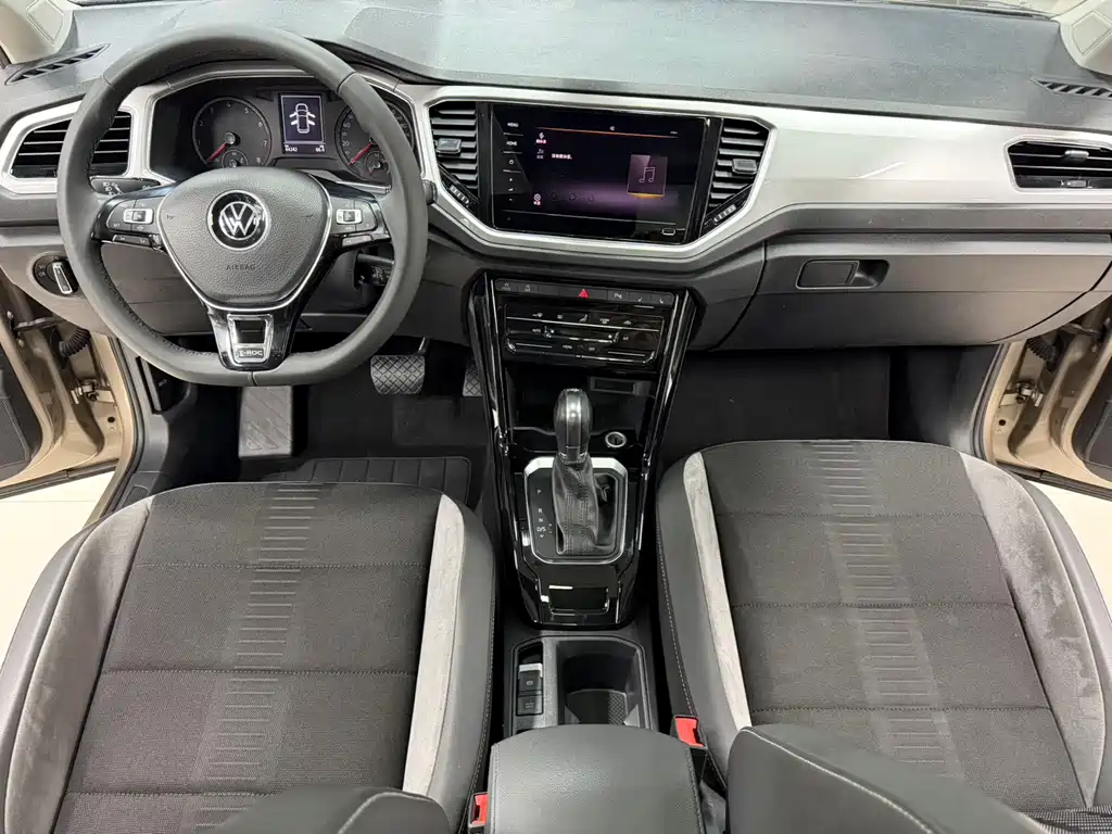 Volkswagen T-Roc 2022 — фото 15