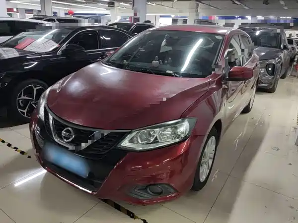 Nissan Tiida 2018