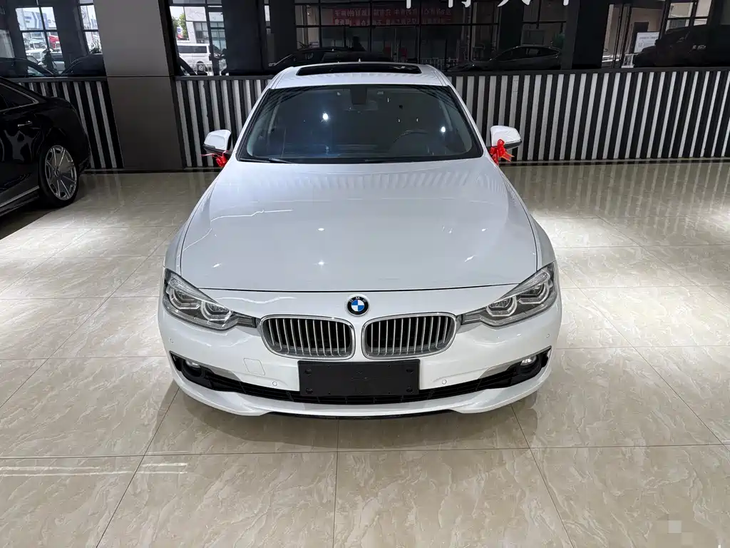 BMW 3 Series 2017 — фото 2