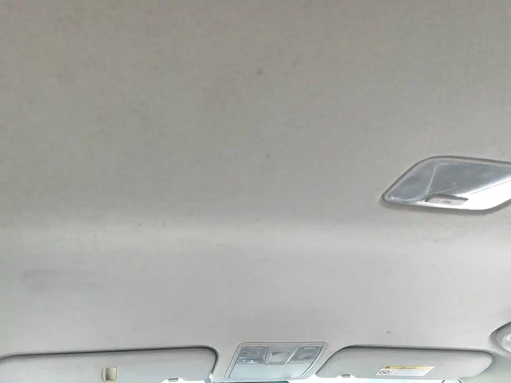 Hyundai Elantra 2017 — фото 9