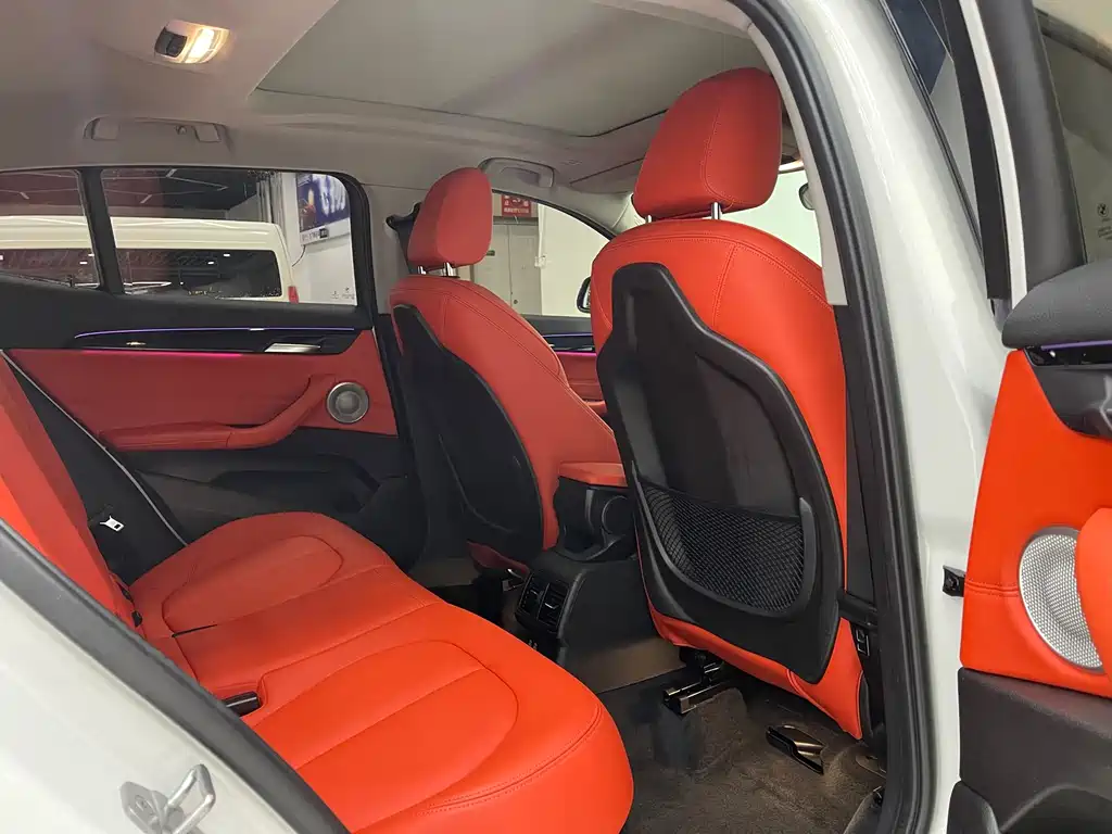 BMW X2 2023 — фото 13