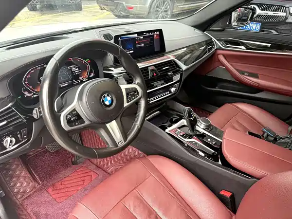 BMW 5 Series 2020