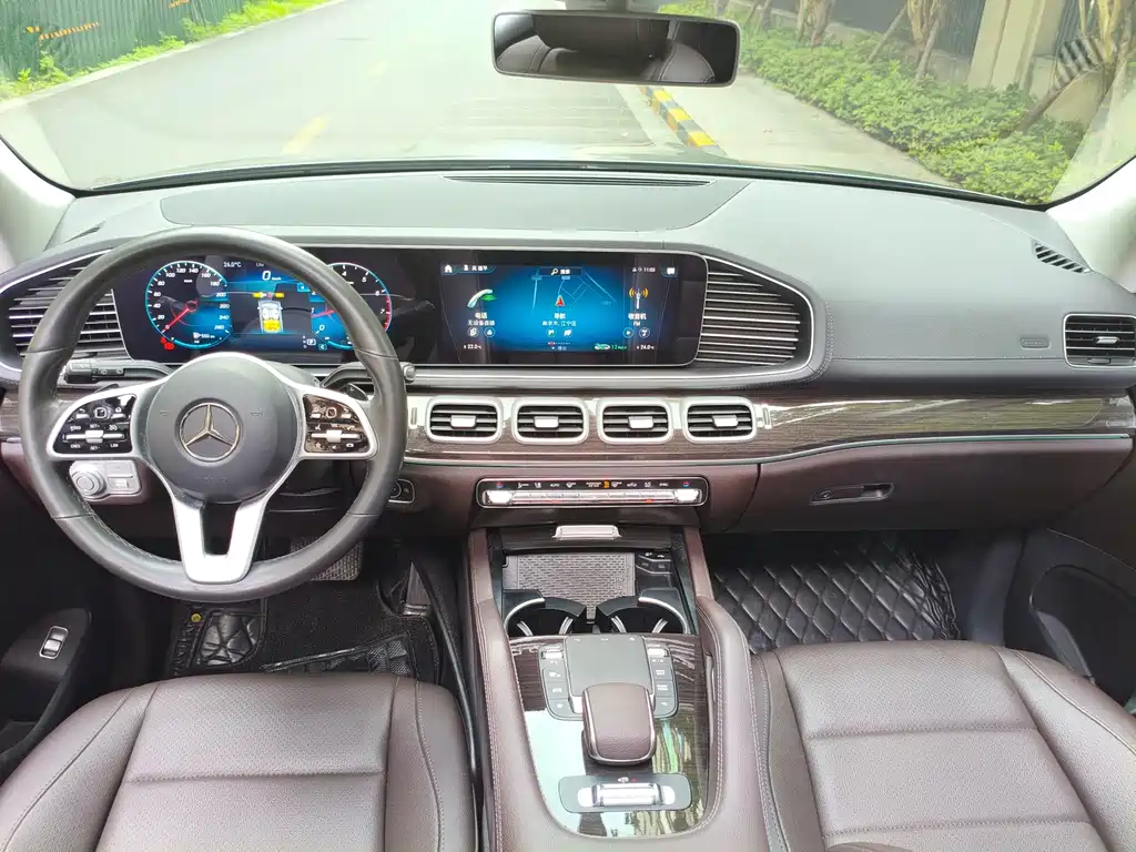 Mercedes-Benz GLE 2020 — фото 13