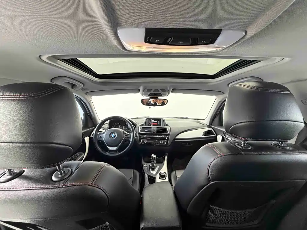 BMW 1 Series 2015 — фото 15