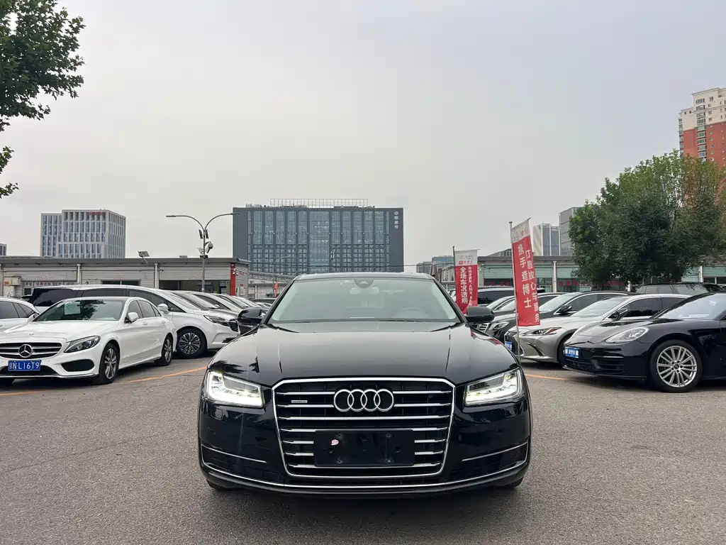 Audi A8 2015 — фото 15